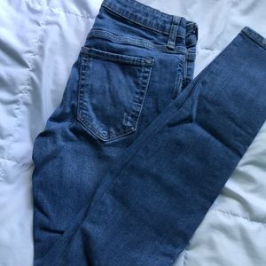 Gap Light Skinny Jeans